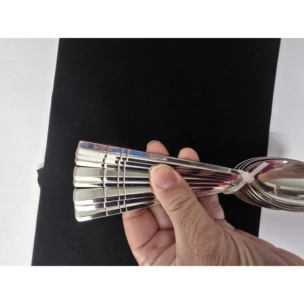 J.A. Henckles International 18/10 Madison Square Stainless Steel 8 Spoons